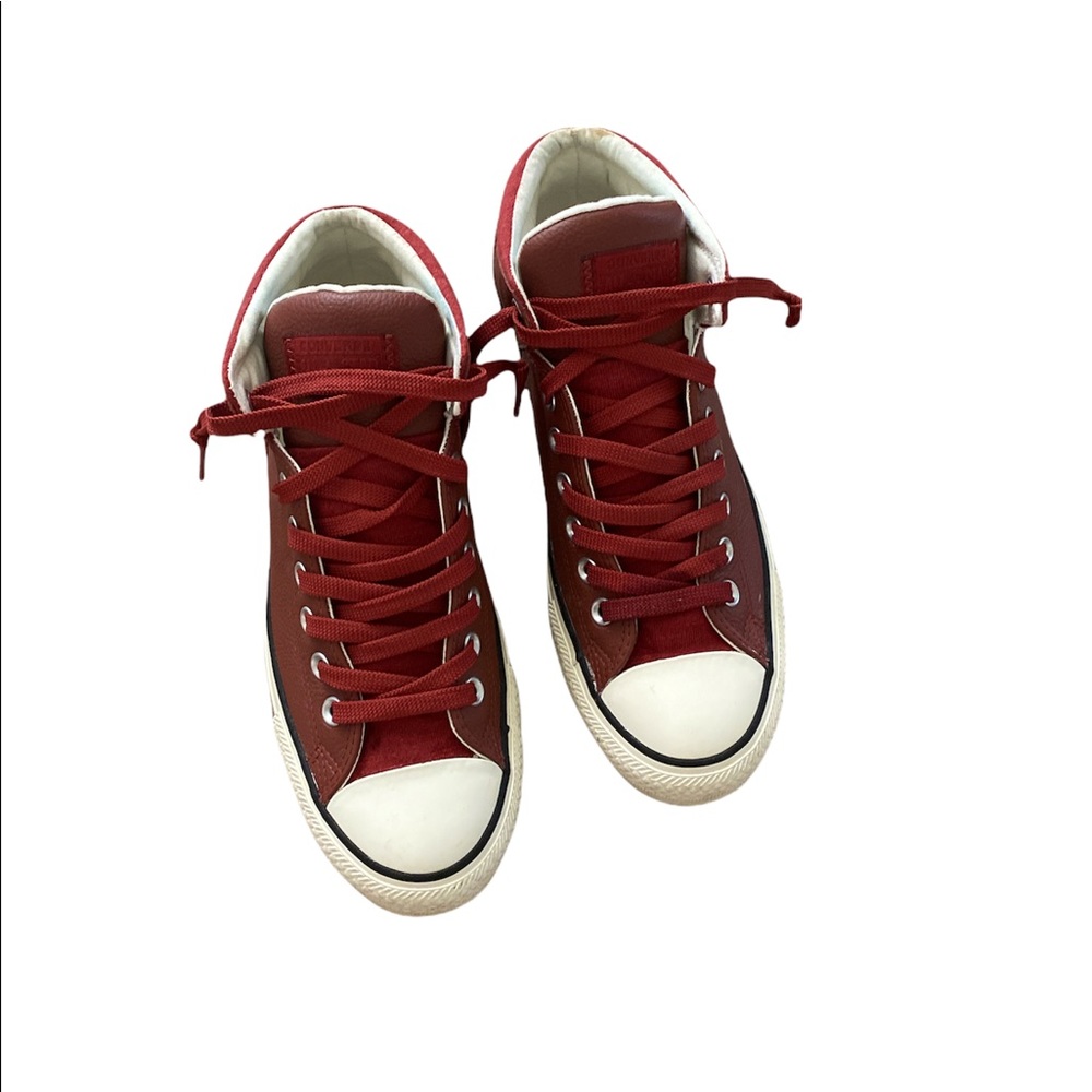 Converse Chuck Taylor low top sneaker